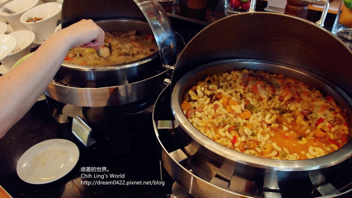 20251113-31h0w 20251113-31h0w