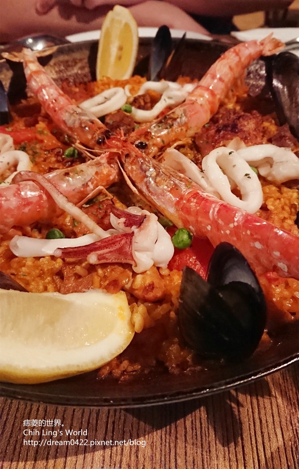 20251113-v7b2x 20251113-v7b2x