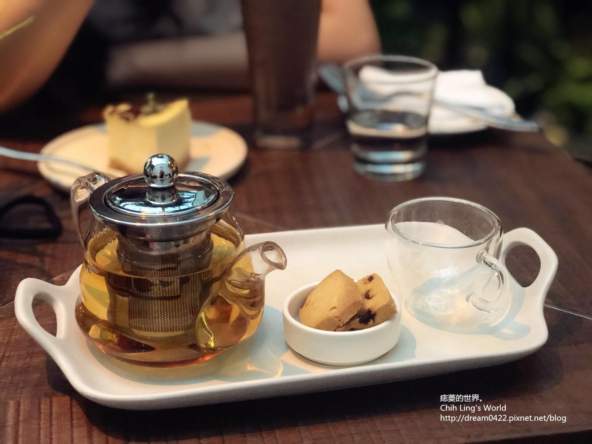 20251113-z13i9 20251113-z13i9