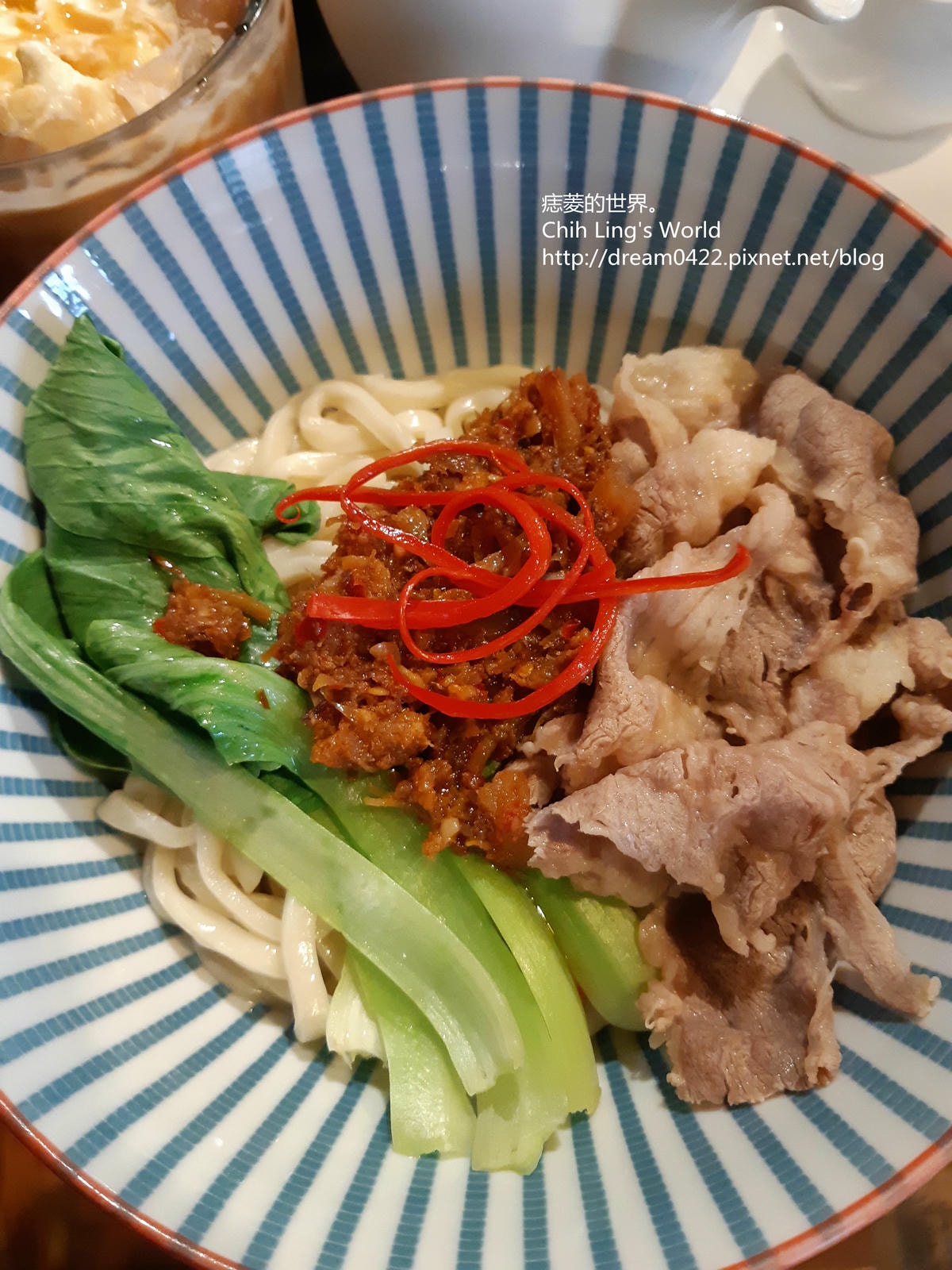 20251113-3ixut 20251113-3ixut