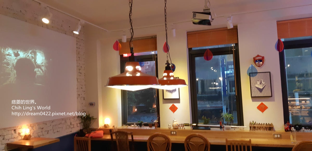 20251113-ve7rb 20251113-ve7rb