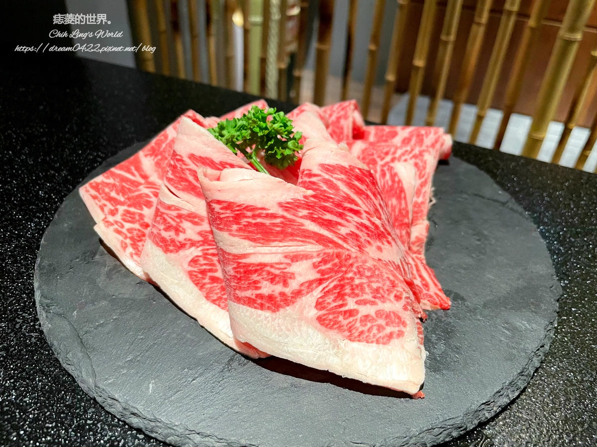 20251113-9gajr 20251113-9gajr