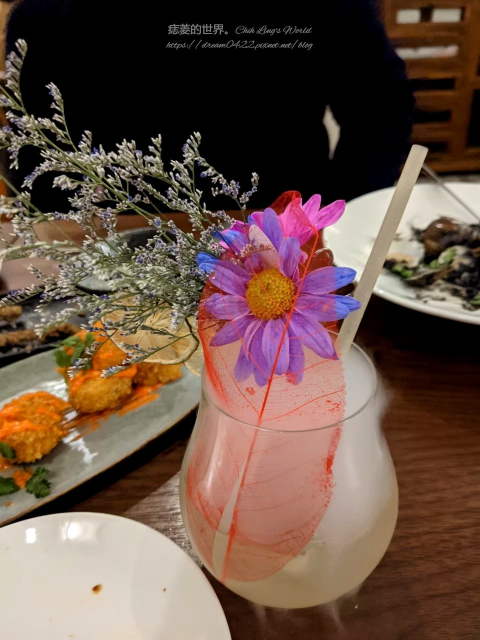 20251113-k4xno 20251113-k4xno