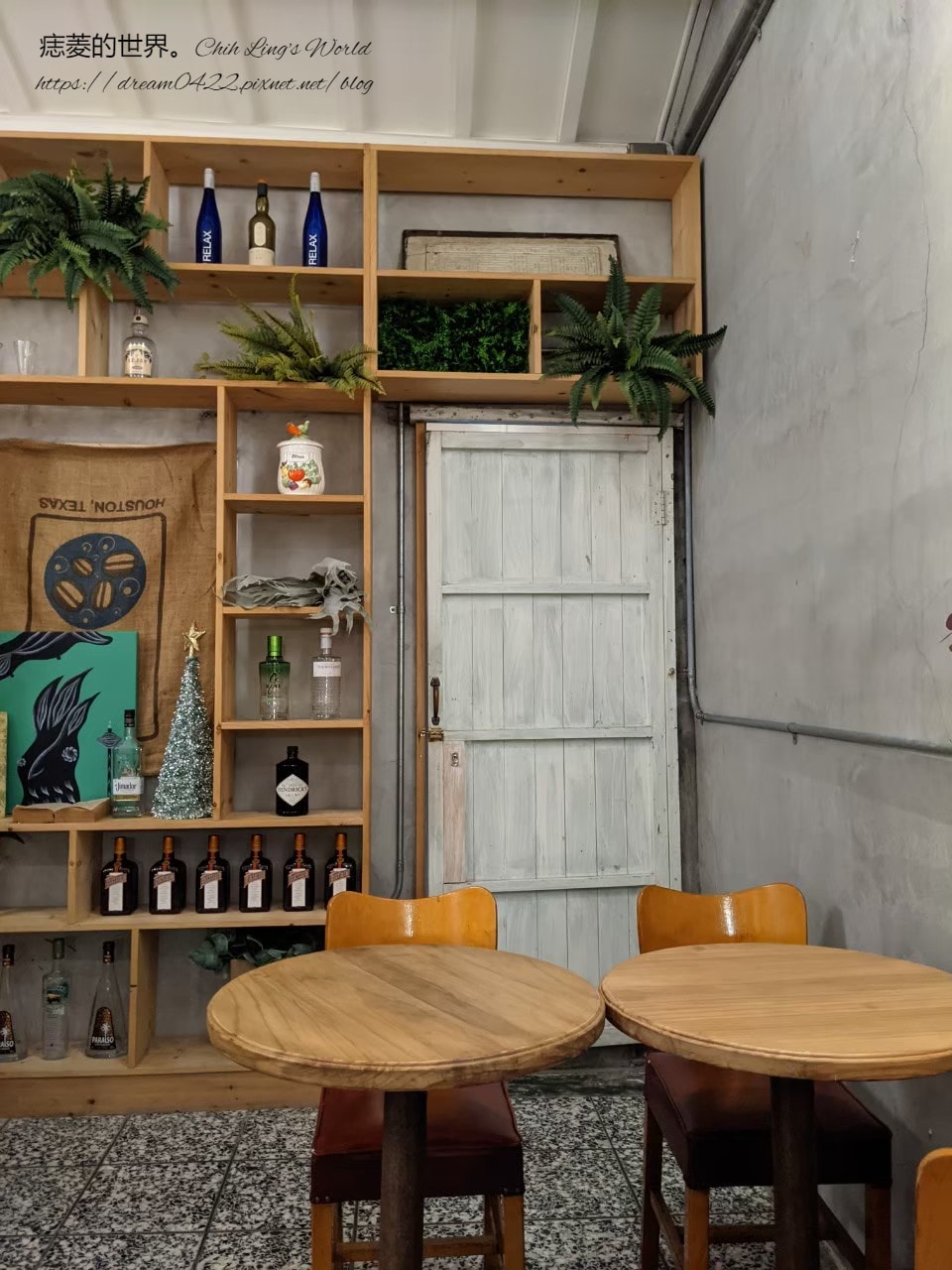 20251113-tq9az 20251113-tq9az