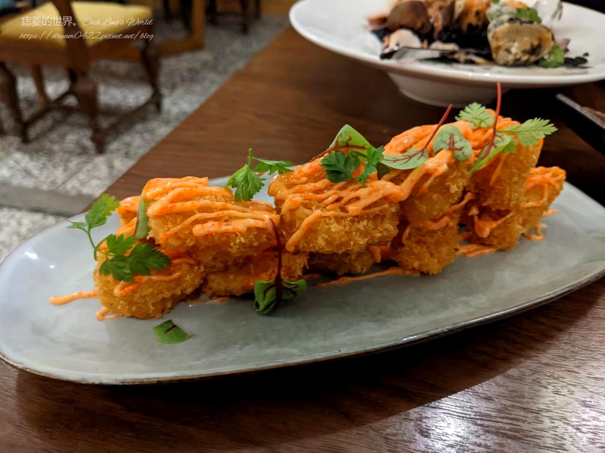 20251113-uxo8r 20251113-uxo8r