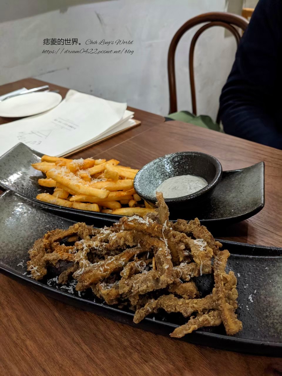 20251113-xpuwo 20251113-xpuwo