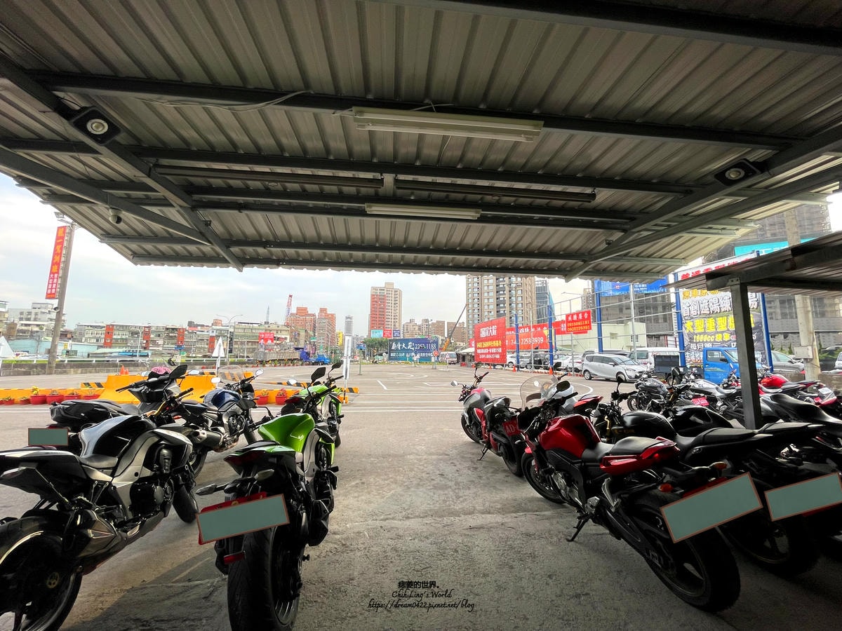 20251113-c6otq 20251113-c6otq