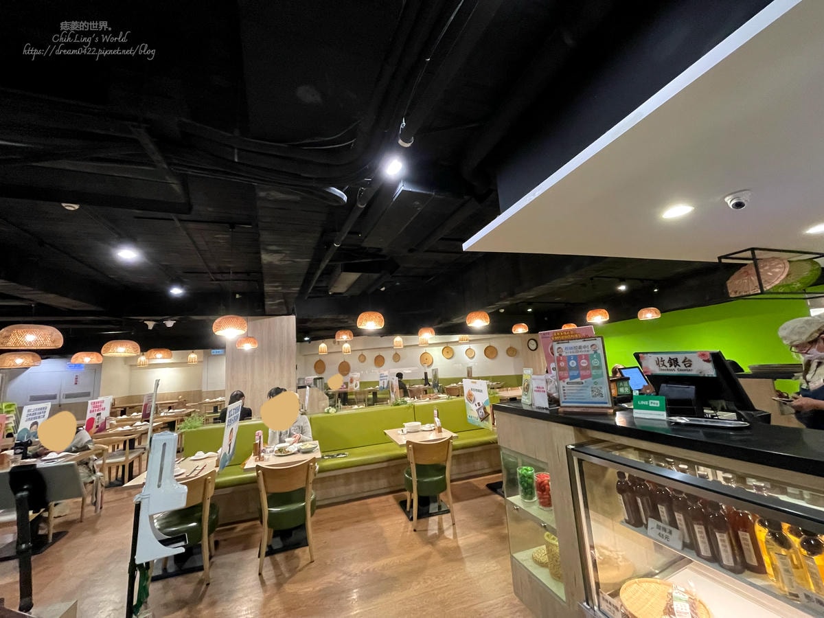 20251113-tnh6o 20251113-tnh6o