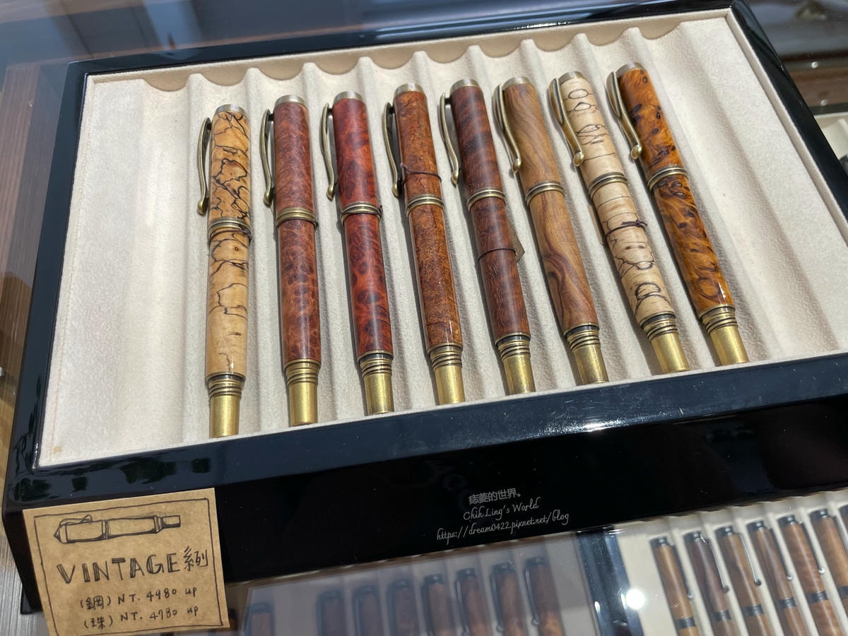 20251113-4xhdq 20251113-4xhdq