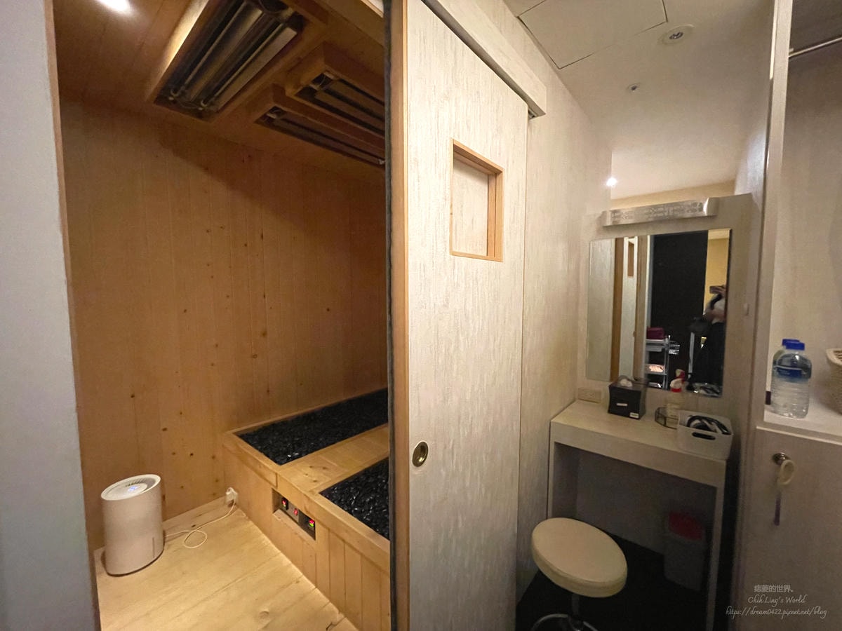 20251113-jlz2n 20251113-jlz2n