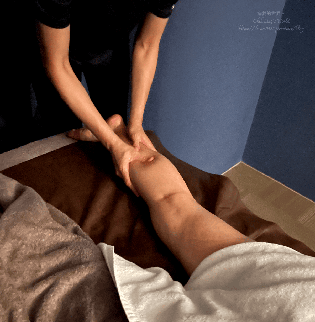 20251113-3y7s5 20251113-3y7s5