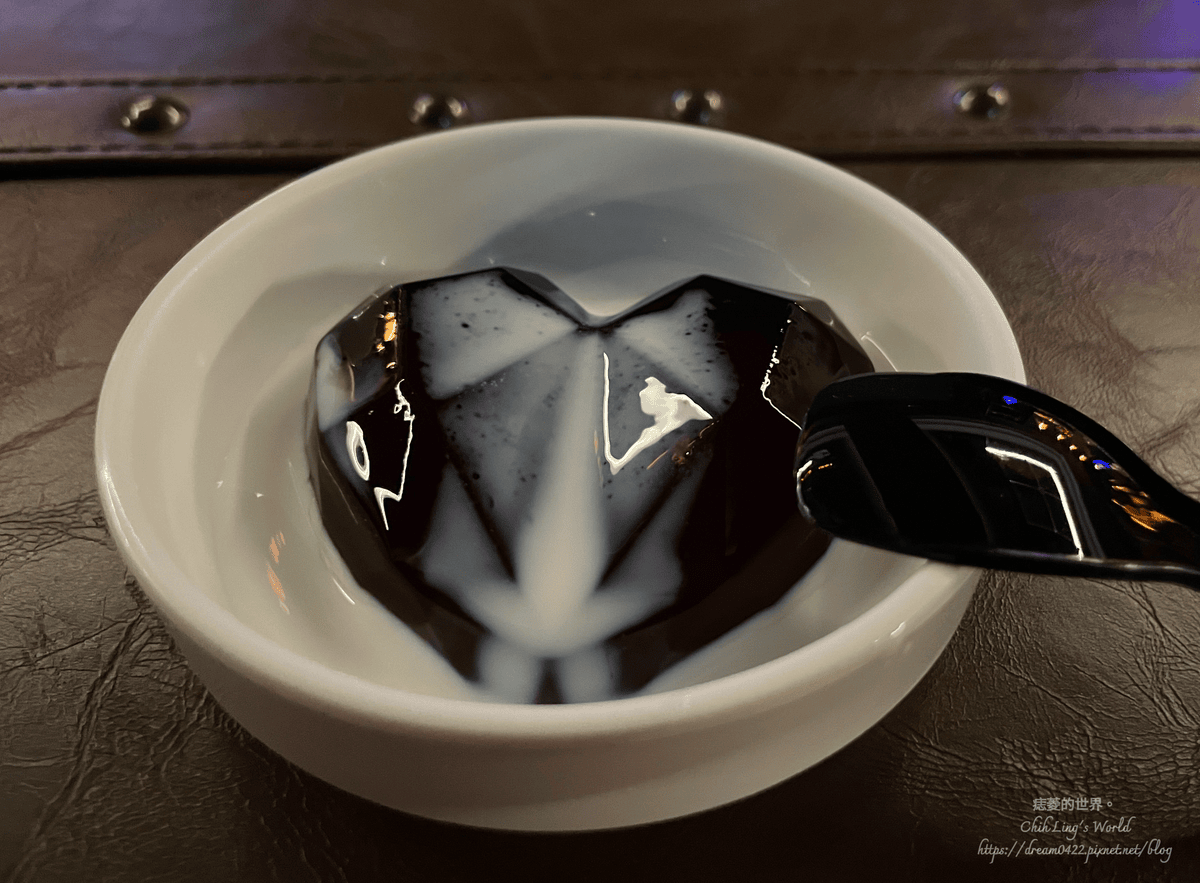 20251113-ju0g1 20251113-ju0g1