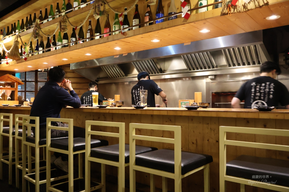 【新北/淡水】蔦燒 竹圍店：居酒屋自製超費工一夜干！大推鹽燒雞正肉、黑豚辣炒飯、解酒用雞白湯，大台北8間分店都能吃到！