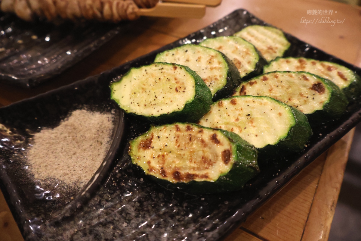 【新北/淡水】蔦燒 竹圍店：居酒屋自製超費工一夜干！大推鹽燒雞正肉、黑豚辣炒飯、解酒用雞白湯，大台北8間分店都能吃到！