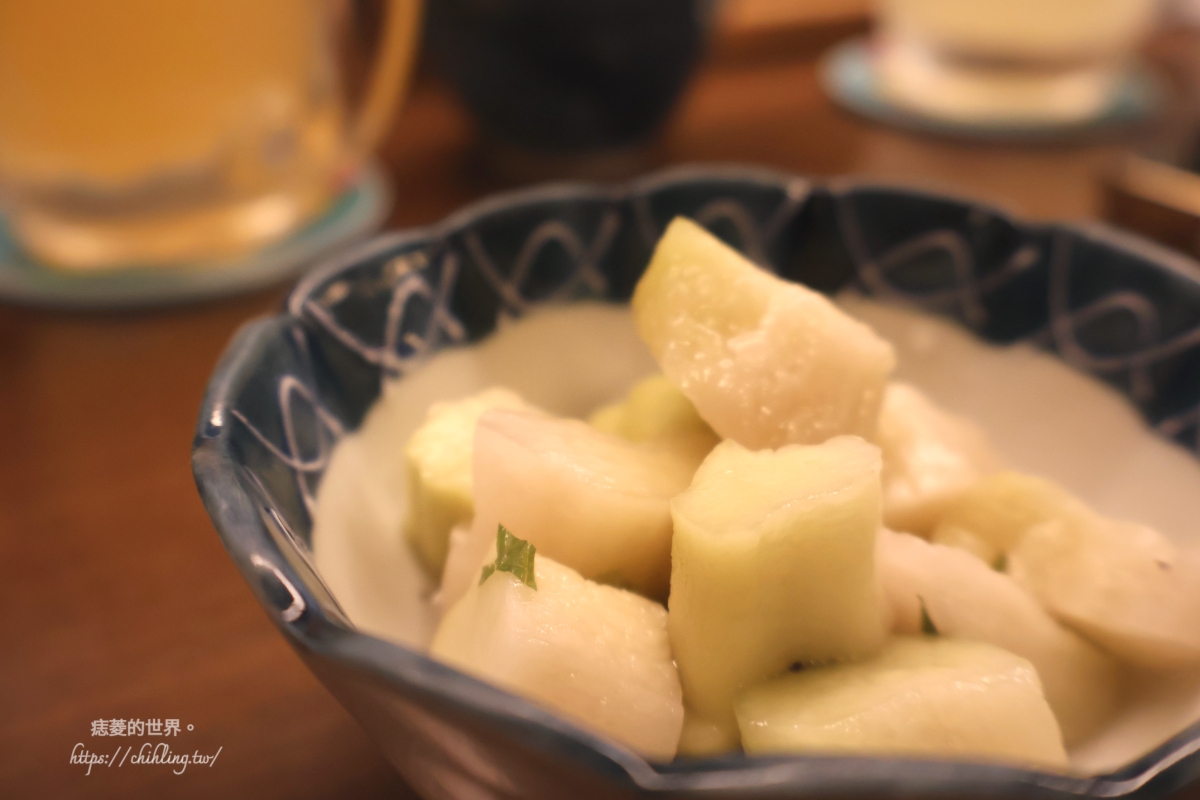 【台北中山】串藏燒鳥居酒屋：串燒、炸物、生魚片、炒物全點得到！吧檯小酌、包廂慶祝都適合的全能居酒屋。