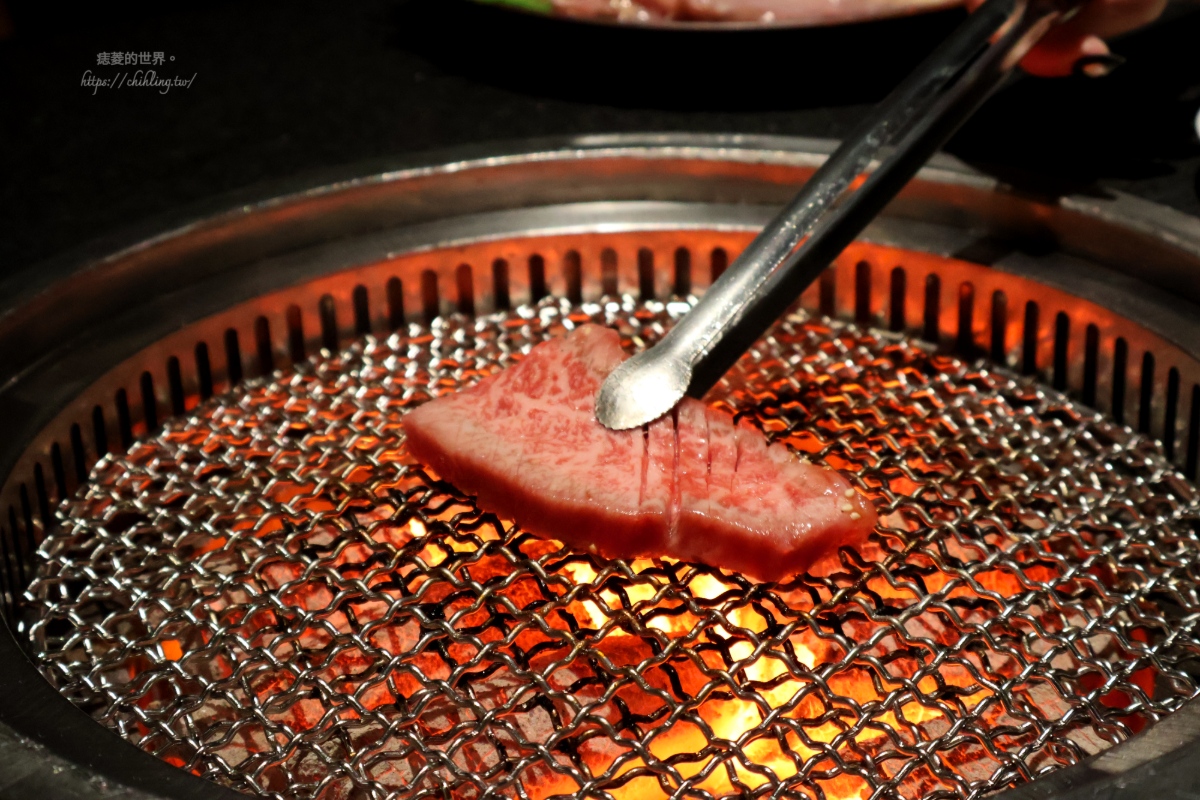 【台南/中西區】Pankoko燒肉會所：專人代烤飛驒牛，約會慶生好去處。