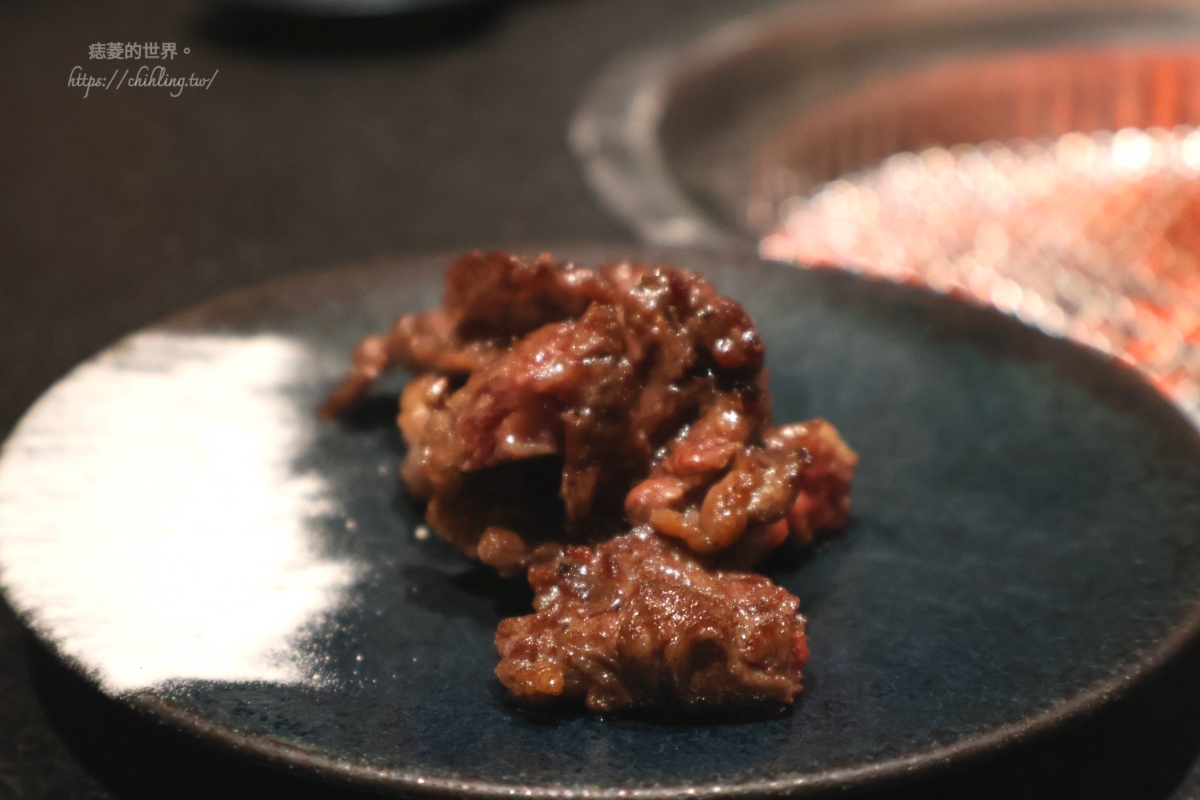 【台南/中西區】Pankoko燒肉會所：專人代烤飛驒牛，約會慶生好去處。