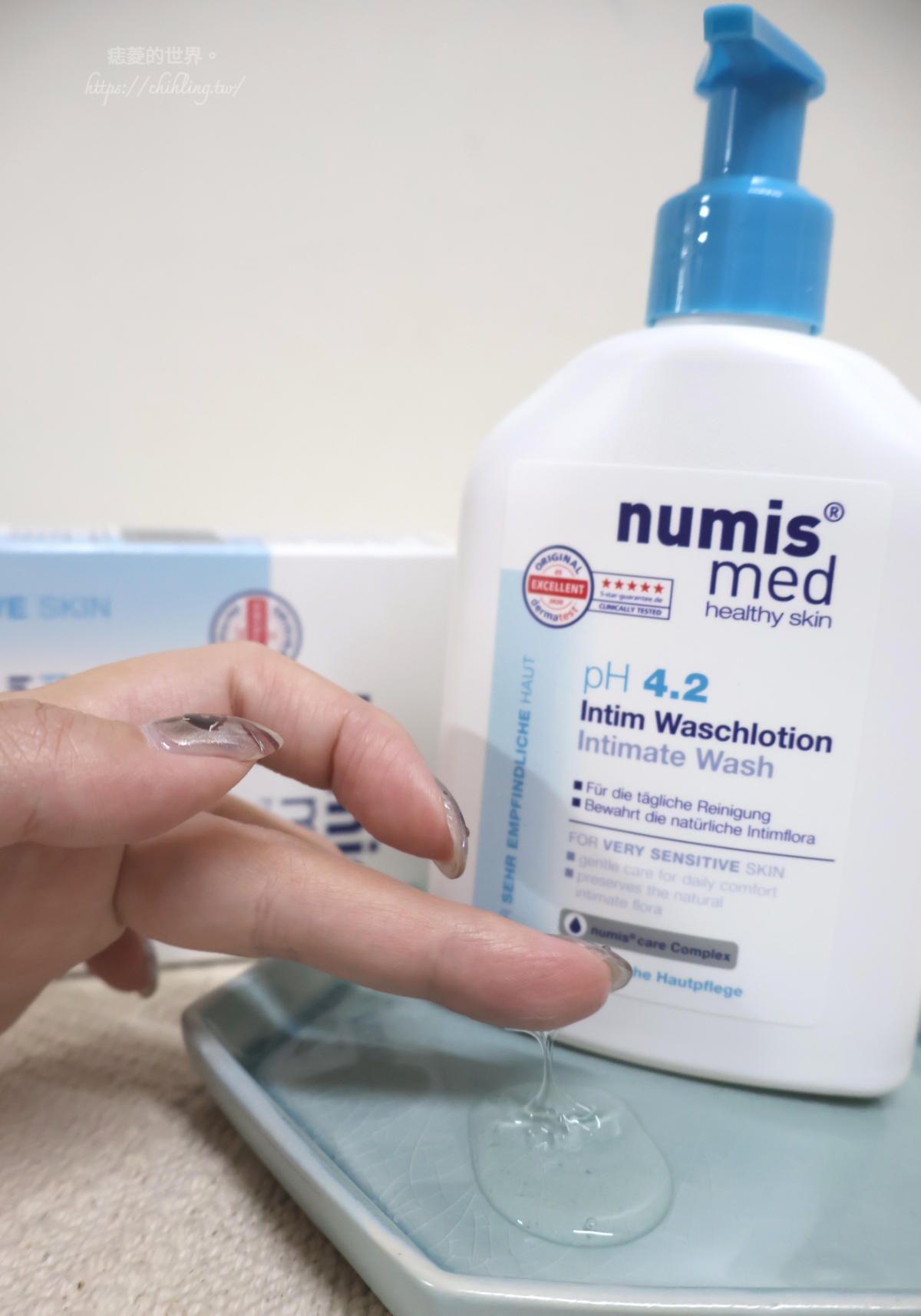 1838 eurocare歐系保養品選物：德國Numis med樂美思私密處潔膚露、護手霜、TITANIA德你雅護足霜使用心得。