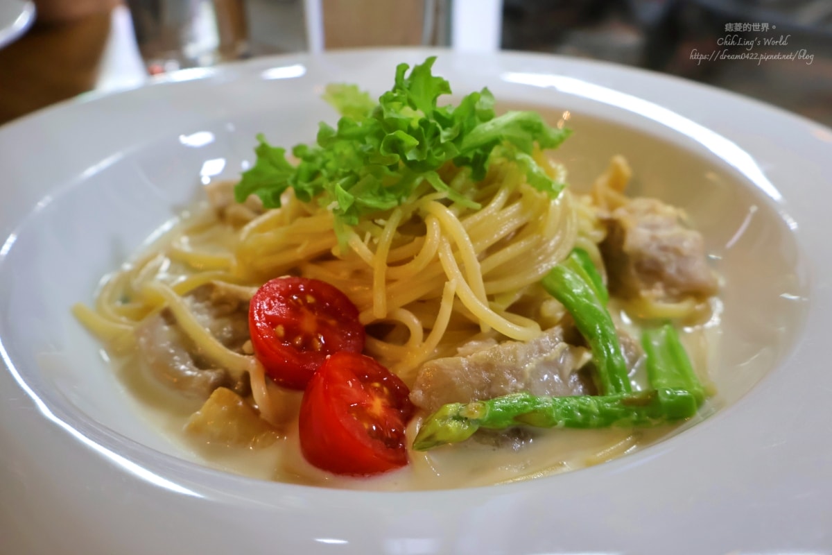 【台北/萬華區】三重奏加蚋 Trio kitchen:我最愛的餐酒館在我居住的街區開了分店。 - 第4張圖 【台北/萬華區】三重奏加蚋 Trio kitchen:我最愛的餐酒館在我居住的街區開了分店。