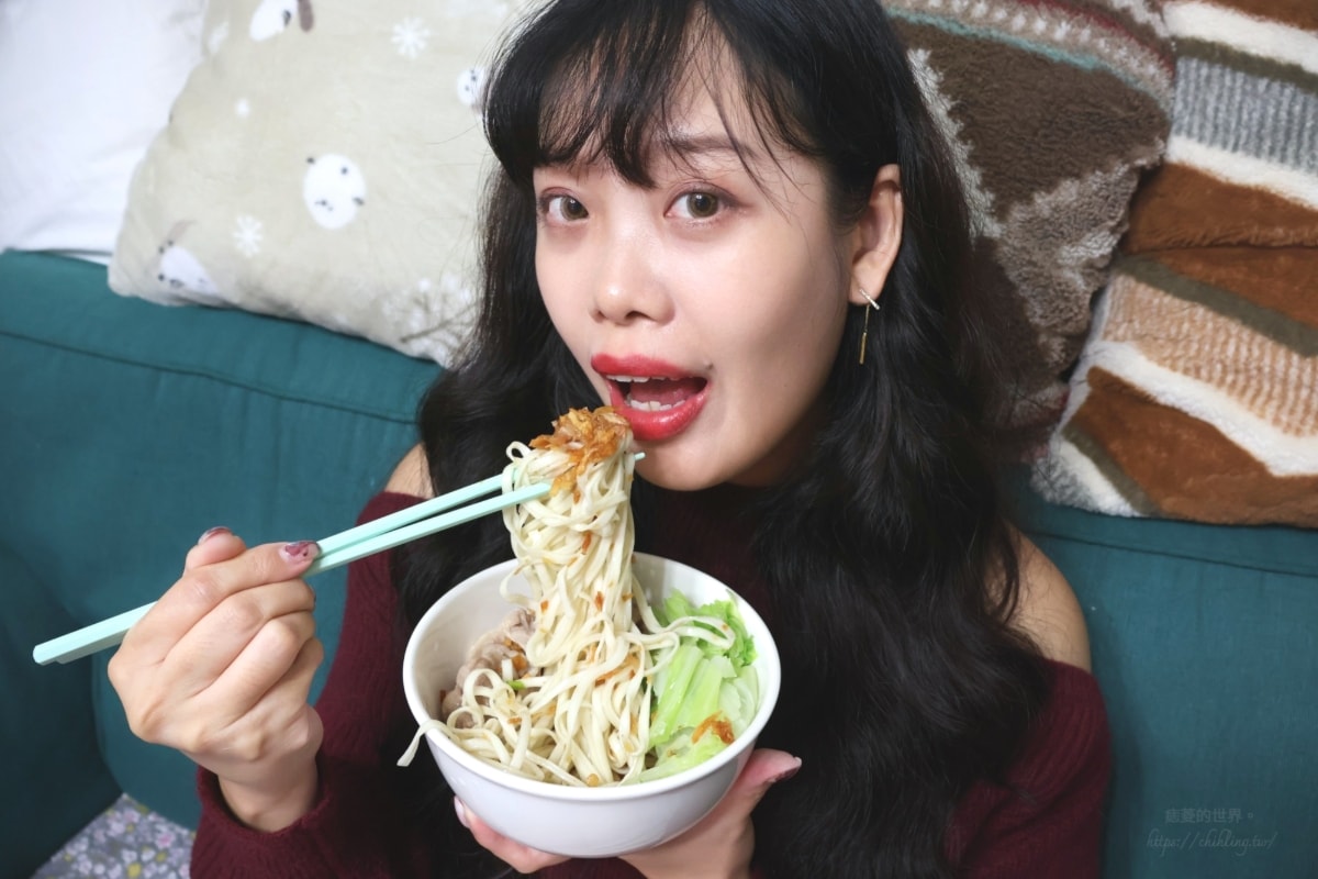 【開箱】鄭記油蔥酥:金萃鵝油香蔥、青萃橄欖油香蔥,家中必備這一罐!拌麵加湯立刻美味升級! - 第8張圖 【開箱】鄭記油蔥酥:金萃鵝油香蔥、青萃橄欖油香蔥,家中必備這一罐!拌麵加湯立刻美味升級!