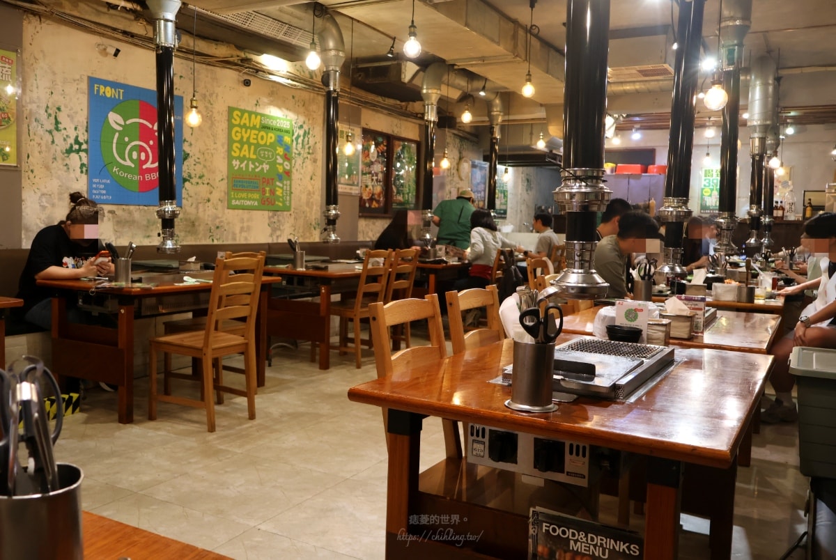 【台北/松山】彩豚屋 八德店:每人880元就能吃烤肉包生菜、韓式蒸蛋、海鮮煎餅、雞白湯,日韓混血烤五花肉專門店等你來發揮創意吃法! - 第4張圖 【台北/松山】彩豚屋 八德店:每人880元就能吃烤肉包生菜、韓式蒸蛋、海鮮煎餅、雞白湯,日韓混血烤五花肉專門店等你來發揮創意吃法!