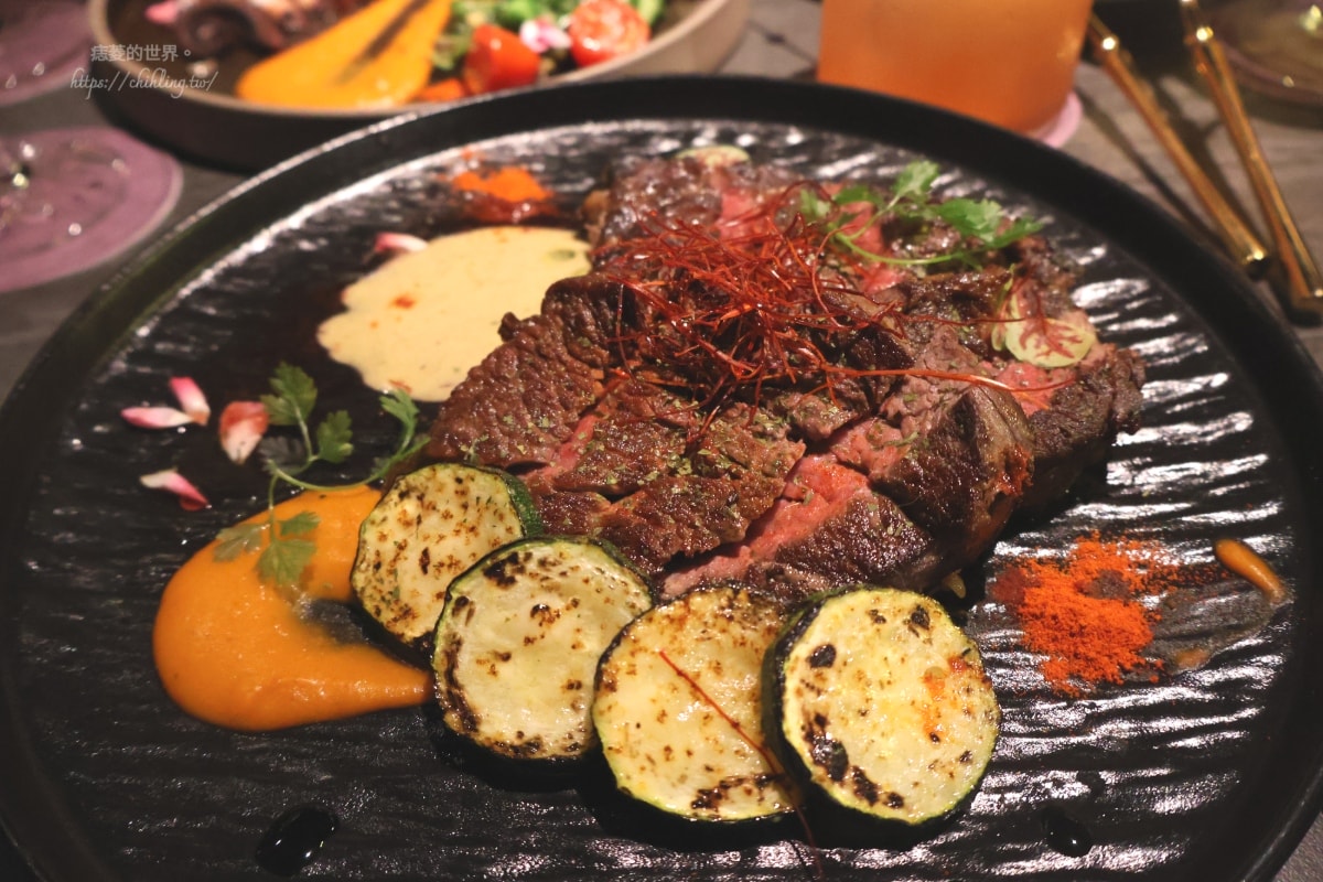 【台北/松山】四月餐酒館:市民大道上的質感系餐酒館,14款原創特調、章魚燒薯條、醒酒雞湯,姊妹聚會愛店名單加一! - 第14張圖 【台北/松山】四月餐酒館:市民大道上的質感系餐酒館,14款原創特調、章魚燒薯條、醒酒雞湯,姊妹聚會愛店名單加一!
