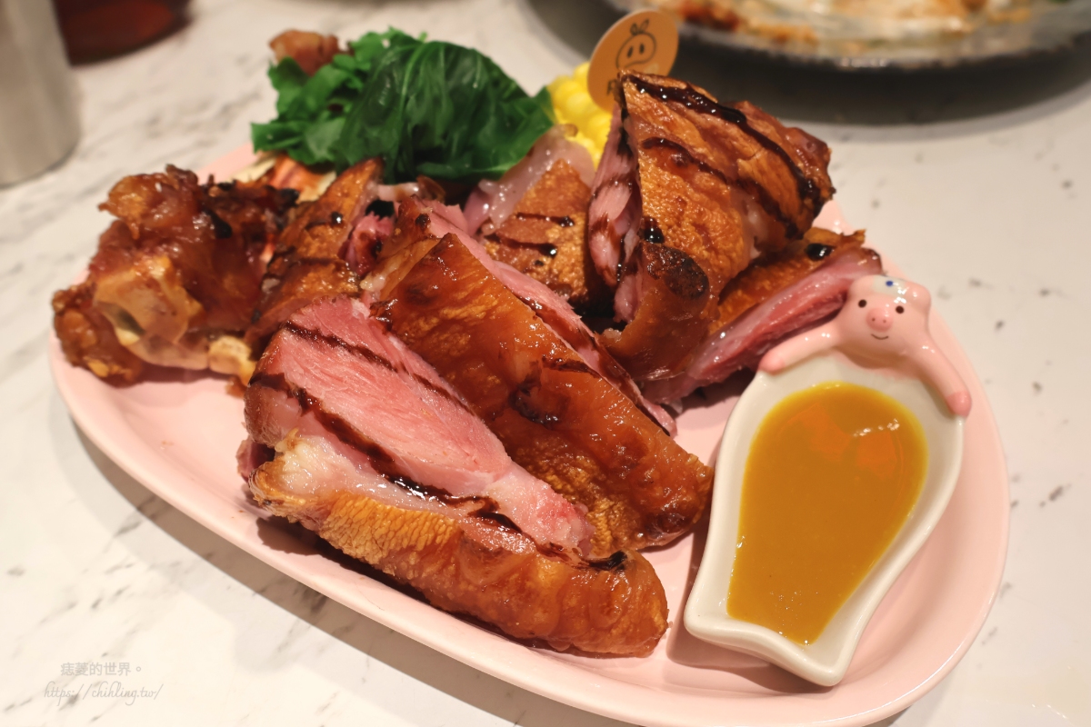 國父紀念館餐廳推薦｜豬跳舞小餐館：豬肉控天堂！德國豬腳、辣味香腸燉飯必點，雙人套餐899起（附2026最新菜單）
