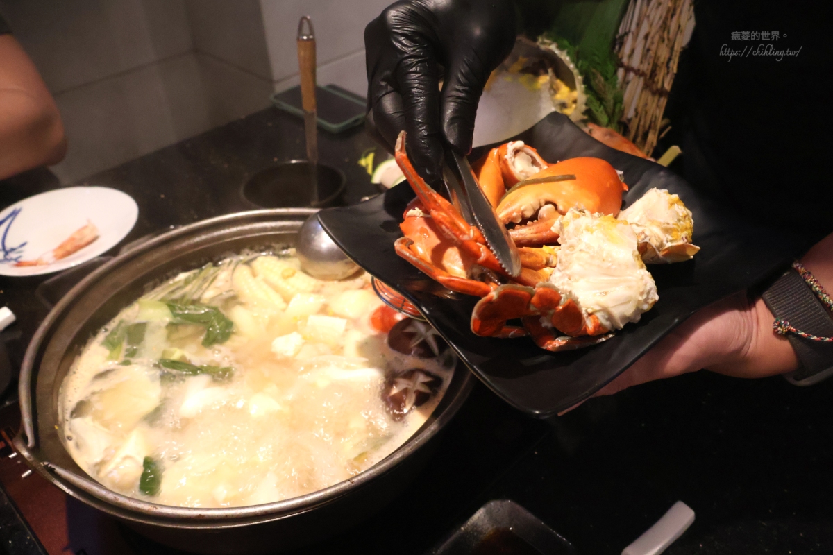 【國父紀念館美食】囍聚精緻鍋物|約會慶生首選專人服務高級火鍋餐廳,青蟳×牛小排海陸套餐超驚艷,滿額再贈爆卵海膽蛋糕! - 第16張圖 【國父紀念館美食】囍聚精緻鍋物|約會慶生首選專人服務高級火鍋餐廳,青蟳×牛小排海陸套餐超驚艷,滿額再贈爆卵海膽蛋糕!