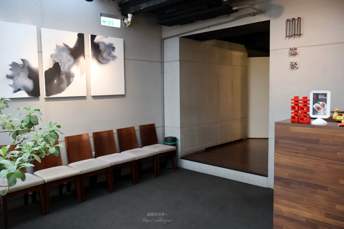 【國父紀念館美食】囍聚精緻鍋物|約會慶生首選專人服務高級火鍋餐廳,青蟳×牛小排海陸套餐超驚艷,滿額再贈爆卵海膽蛋糕! - 第2張圖 【國父紀念館美食】囍聚精緻鍋物|約會慶生首選專人服務高級火鍋餐廳,青蟳×牛小排海陸套餐超驚艷,滿額再贈爆卵海膽蛋糕!