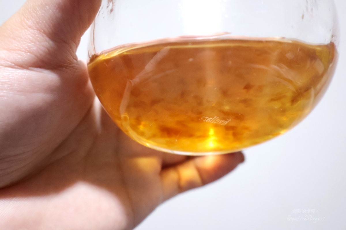 【開箱】採涎人：養顏美容超簡單，便利即飲冰糖燕窩隨身帶著走，隨時補充好氣色。