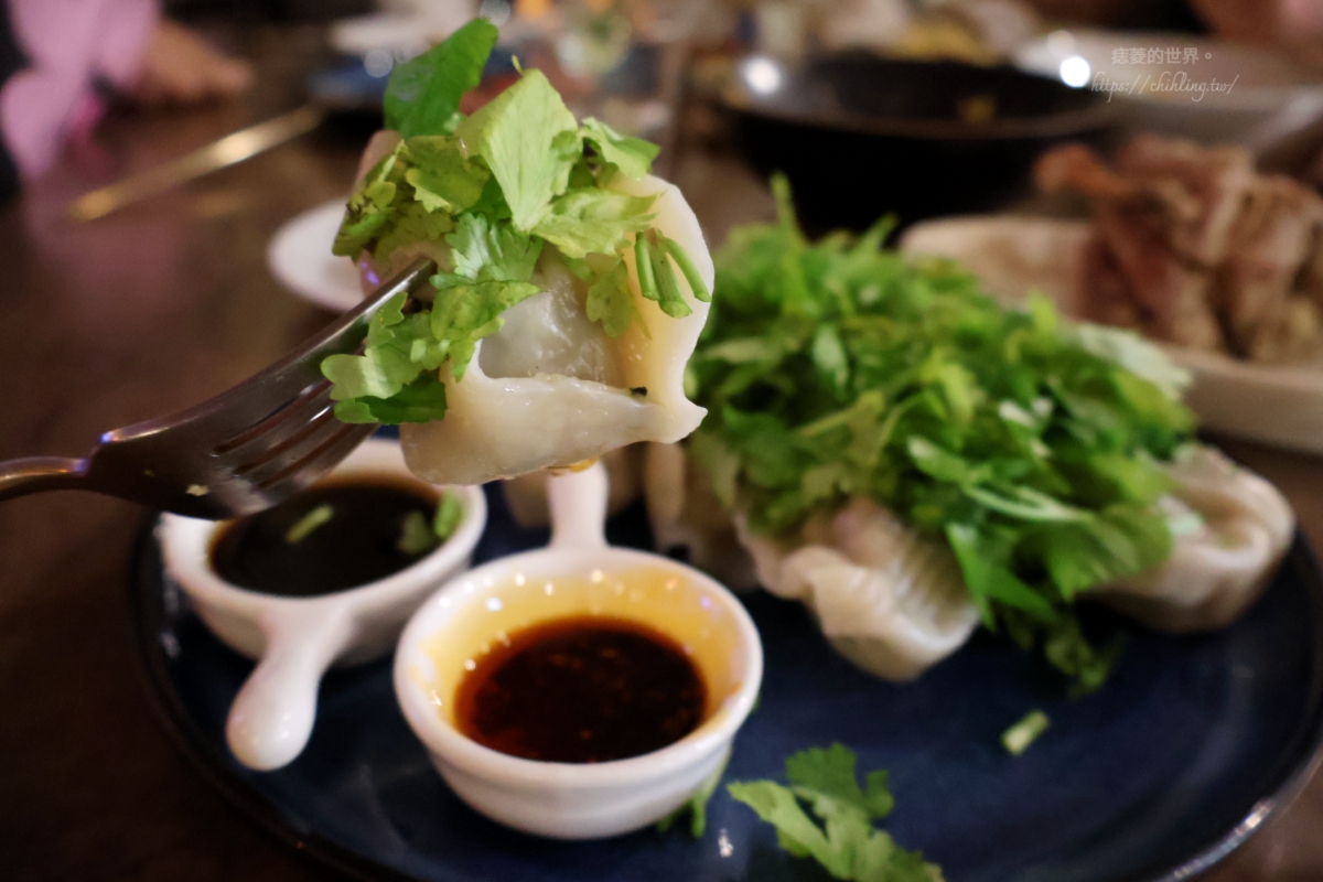 【國父紀念館餐酒館推薦】Pan House Wine & Bistro｜必吃黃金鹹蛋麵、週三生蠔之夜，東區輕鬆聚餐約會首選！