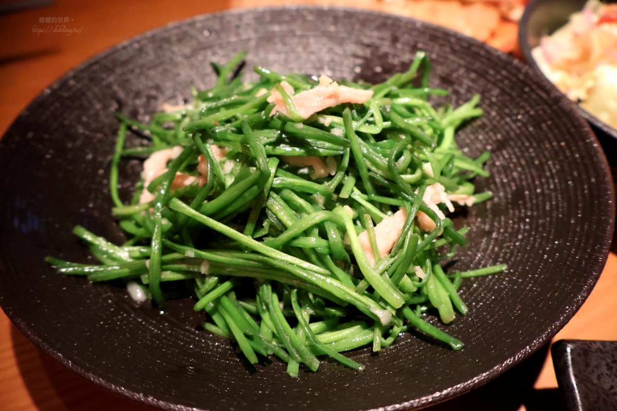 【小巨蛋美食】隱炭｜台北質感日式串燒餐酒館，雞皮仙貝、海膽奶油烏龍麵、自家製午仔魚推薦必點！