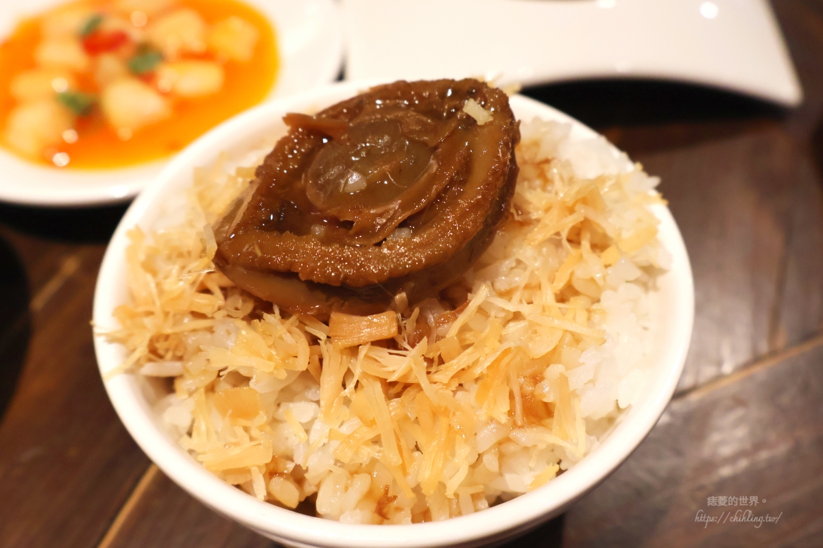 【台北慶生餐廳】好米亞｜濃白砂鍋雞湯必點，大啖人氣冰釀紅燒肉、山楂糖醋肉！台北聚餐餐廳推薦（內附菜單&點餐指南）